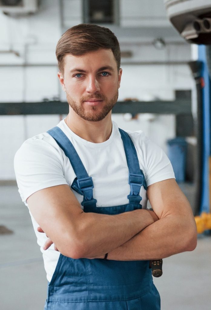 employee in the blue colored uniform